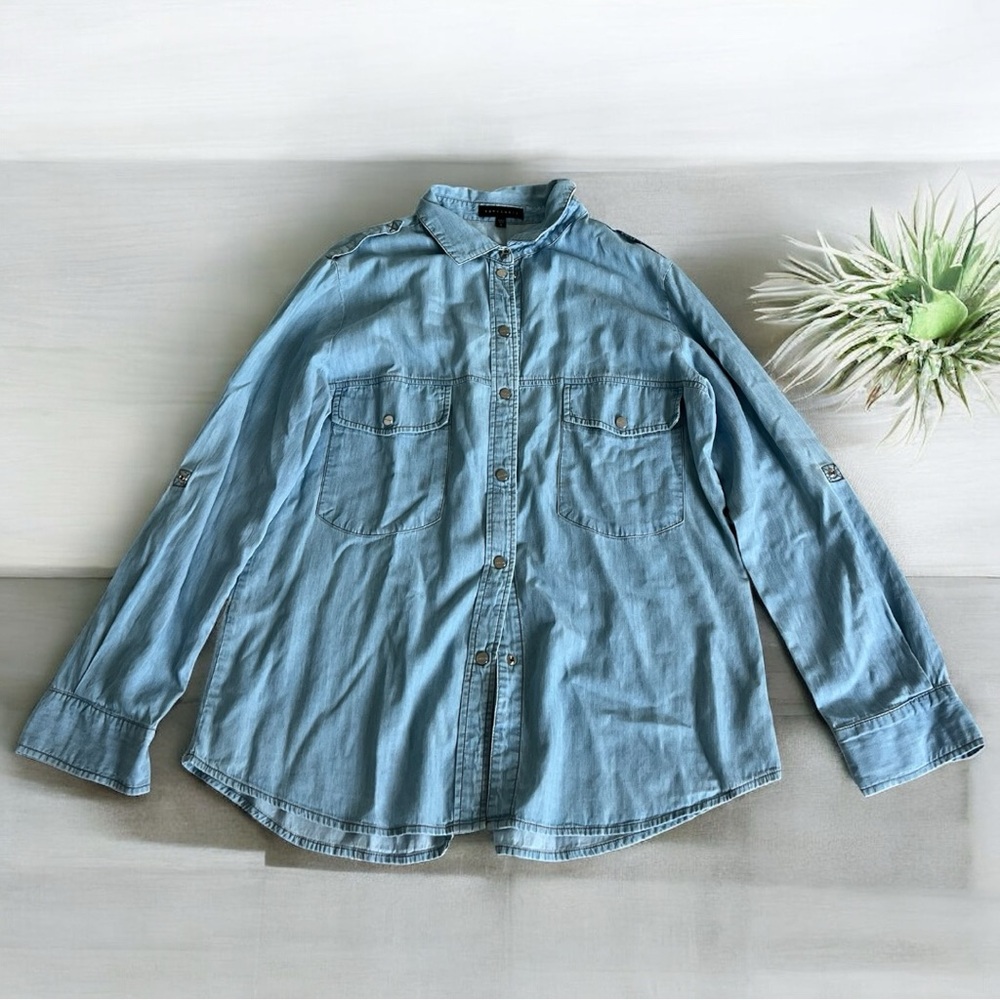 🔷SANCTUARY: Women’s size L, blue blouse with snaps & pockets, barely worn🔷